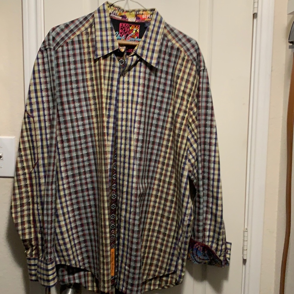 A very unique Robert Graham button up shirt with so many colors